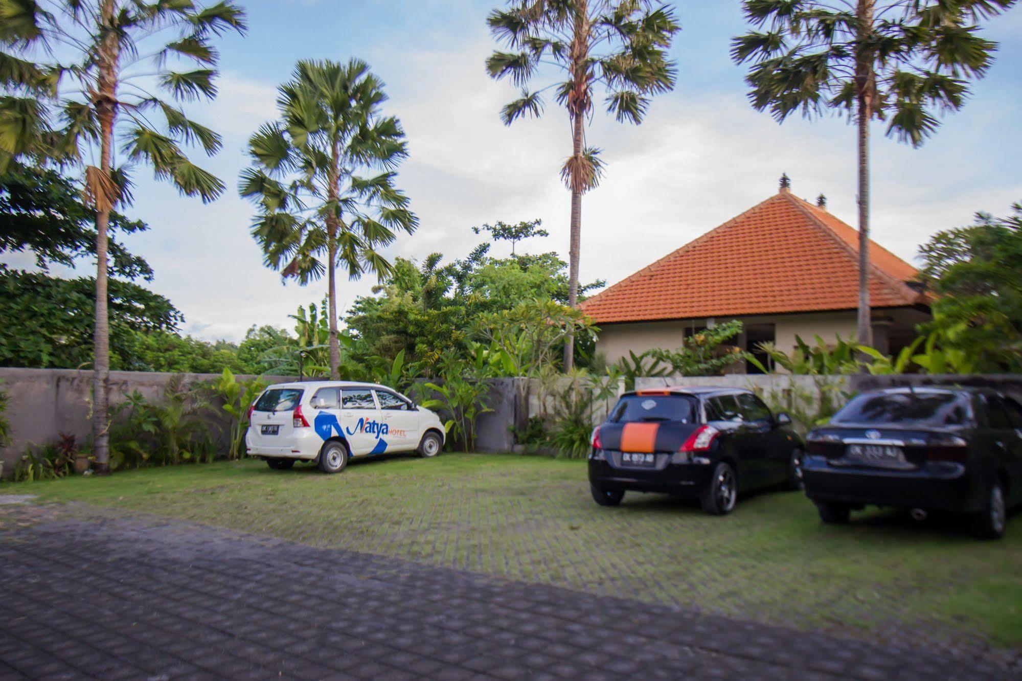 Natya Hotel Tanah Lot Selemadeg Екстериор снимка